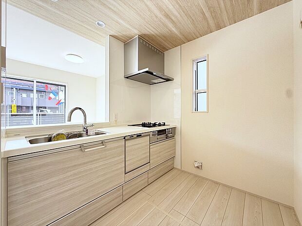 ■家族の絆を深める、温もりのあるキッチン