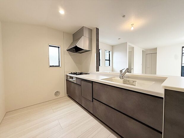 ■美味しい時間が生まれる、笑顔あふれるキッチン