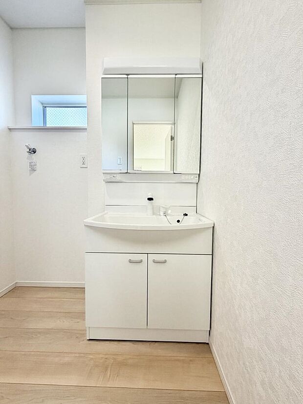 【洗面台・洗面所】■清潔感があり、気持ちよく使えます