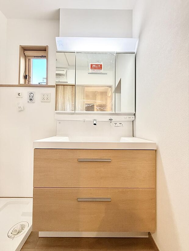 【洗面台・洗面所】■清潔感があり、気持ちよく使えます