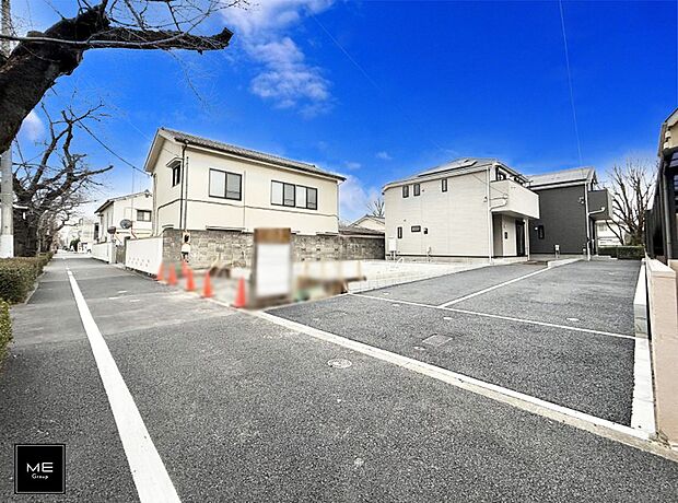 【前面道路含む現地写真】■この道を歩けば、毎日が少し特別になる