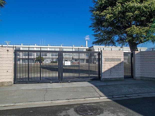 立川市立立川第四中学校(約500m・徒歩7分)