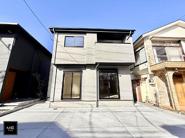 【現地外観写真】■暮らしを豊かにする充実した仕様設備で快適に