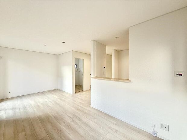 【リビングダイニング】■シンプルだけど贅沢、大切な人と過ごす心がほどける空間