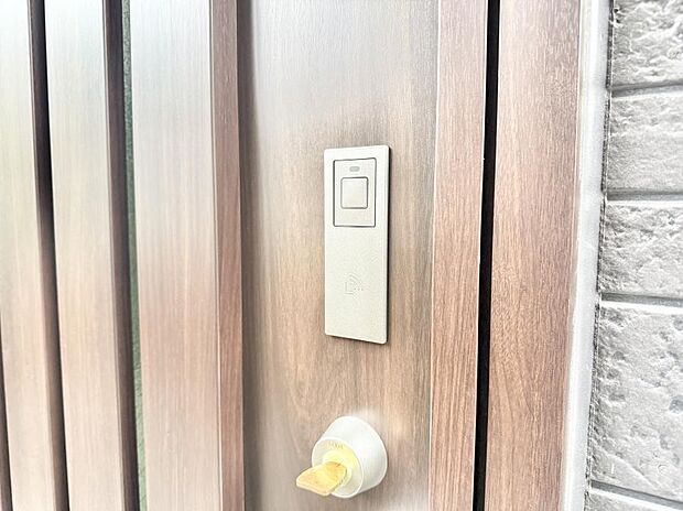 【スマートキー】■鍵を取り出さずに便利に操作できて快適