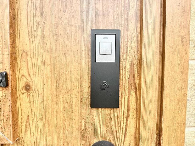 【スマートキー】■鍵を取り出さずに便利に操作できて快適