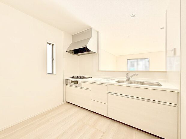 【ダイニングキッチン】■キレイに片付く、使いやすいキッチン