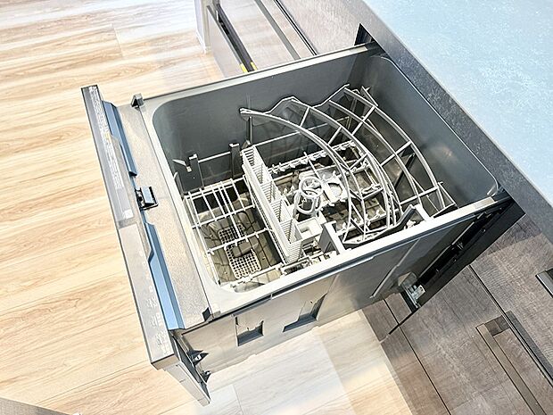 【食洗機】■食後の片づけも食洗器があれば時短に。ご家族との時間を増やせます