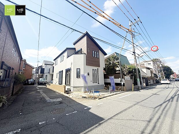 【前面道路含む現地写真】■この道を歩けば、毎日が少し特別になる