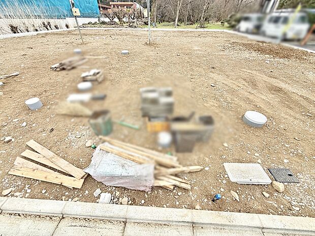 【現地外観写真】■暮らしを豊かにする充実した仕様設備で快適に