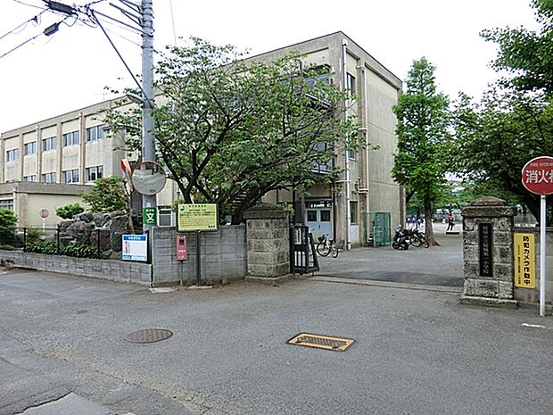 稲城市立稲城第一小学校（約950m・徒歩12分）