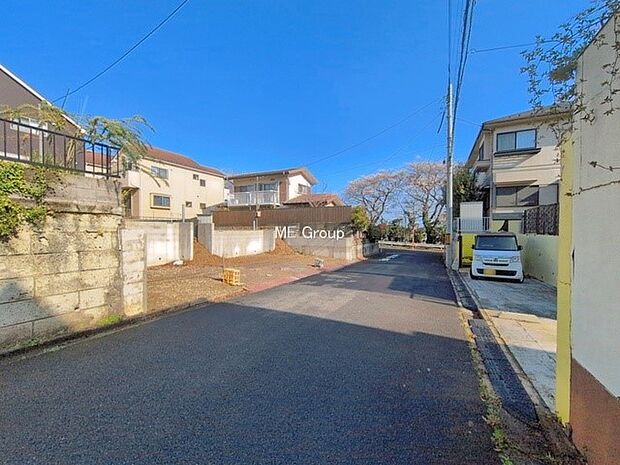 【前面道路含む現地写真】■新しい時代の息吹を感じる、心地よい環境