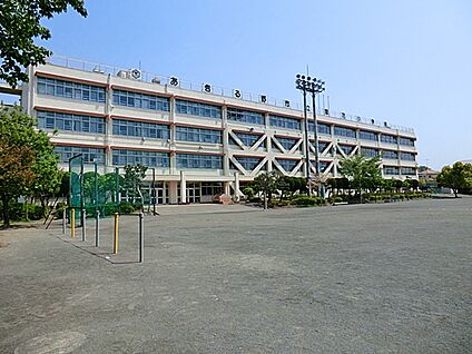 あきる野市立草花小学校 1500m(19分)