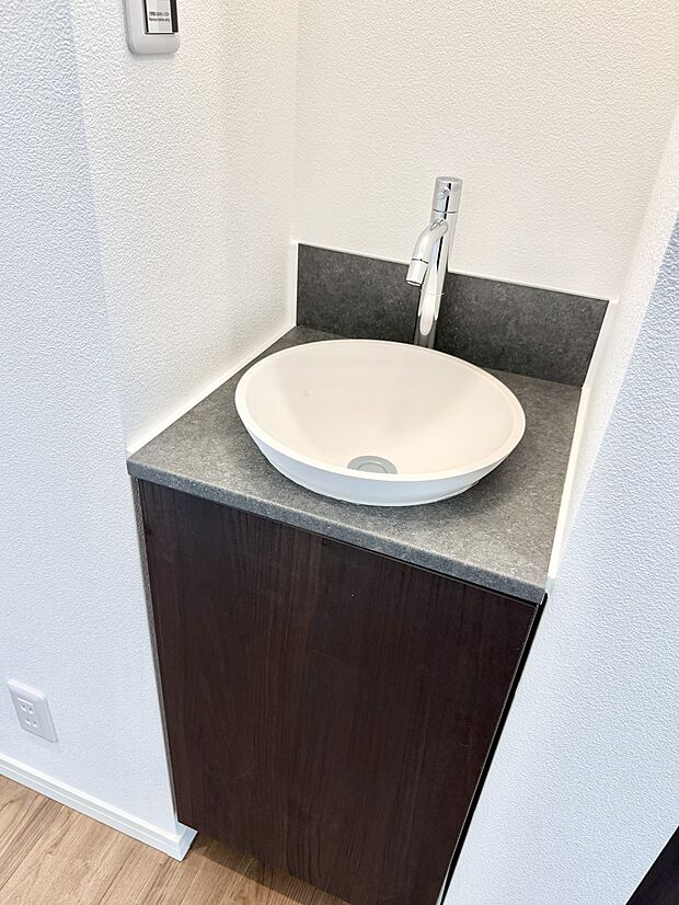 【その他内観】1号棟 ■帰宅後すぐ使える便利な玄関洗面