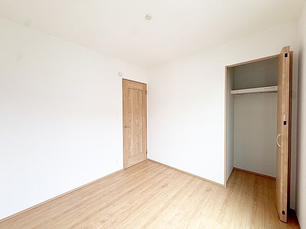 【リビング以外の居室】A号棟 ■機能的で使いやすいお部屋で毎日を快適に