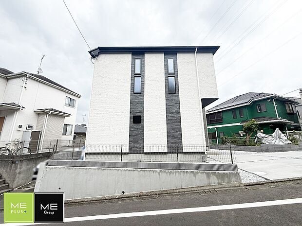 【現地外観写真】1号棟 ■新しい暮らしが始まる場所で、家族の絆を深める