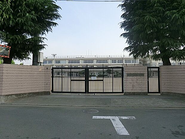 立川市立立川第四中学校(約2,000m・徒歩25分)