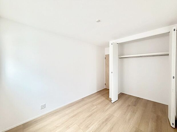 【洋室】1号棟 ■自分だけのスペース どんなお部屋にするかとっても楽しみですね