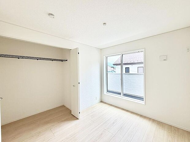 【子供部屋】1号棟 ■仕事や勉強のスペースに使うことで、集中しやすく静かな環境が整います