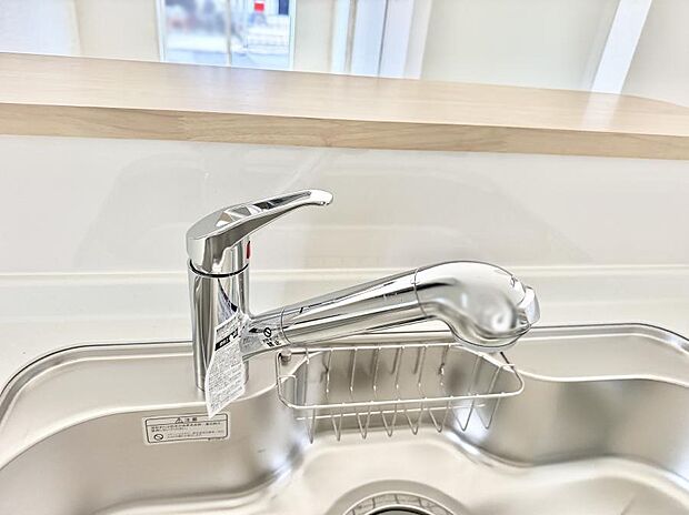 【浄水器】■清潔でおいしい水を手軽に供給してくれます
