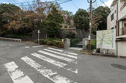 ノートルダム清心中・高等学校 630m