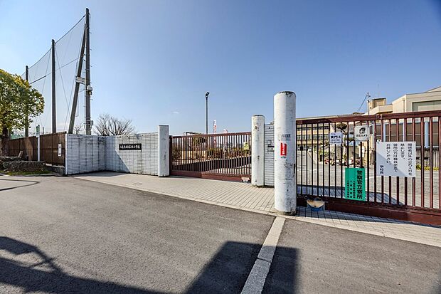 八尾市立大正北小学校(約690m)