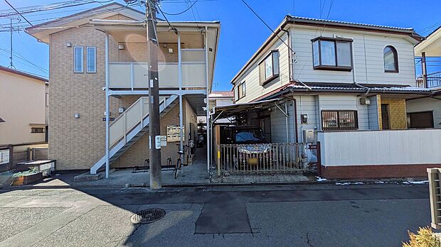 【前面道路を含む周辺写真】小田急線利用で新宿へダイレクトアクセス可能!小田急線『狛江』駅徒歩17分の閑静な住宅街に堂々登場!