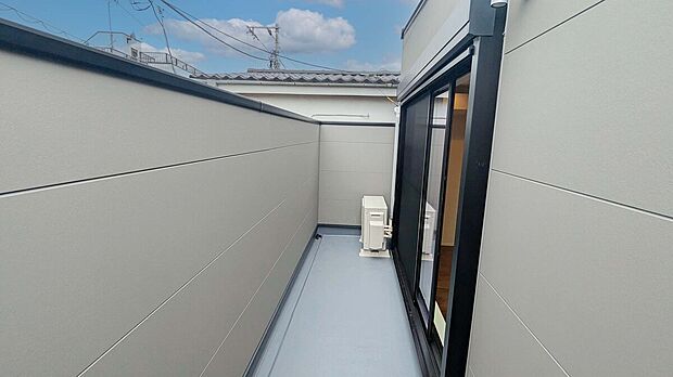 【施工例：バルコニー】現地、参考物件のご案内が可能！プレゼンテーション予約受付中！お気軽にお問い合わせください！