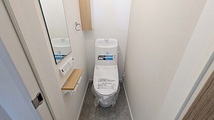 ウォシュレット付きトイレ