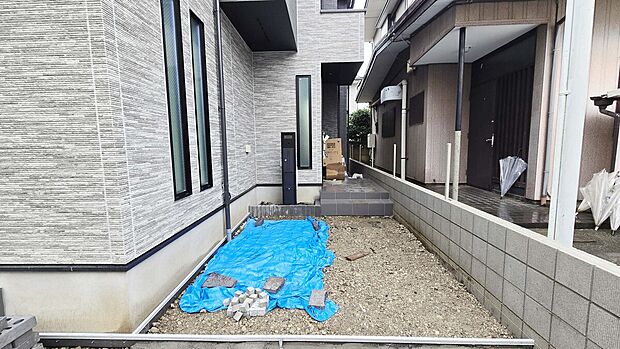 【【カースペース】】カースペース付き居室4部屋のゆとりある間取りプラン!