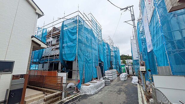 【現地（2026年9月撮影）】個性豊かな間取りプランの新築分譲住宅全3棟！
