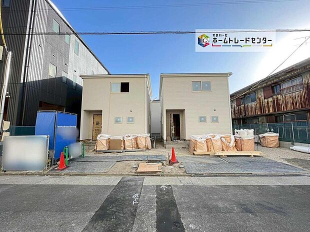 全3棟☆ 右2号棟・左3号棟
建築中のためモデルハウスで構造説明会を開催しております☆設備や構造などご説明いたします!お気軽にお問い合わせください♪