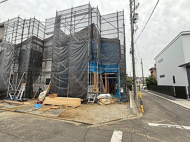 １号棟
建築中のためモデルハウスで構造説明会を開催しております☆設備や構造などご説明いたします！