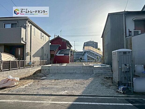 全１棟☆駐車３台可能♪建築中のためモデルハウスで構造説明会を開催しております☆