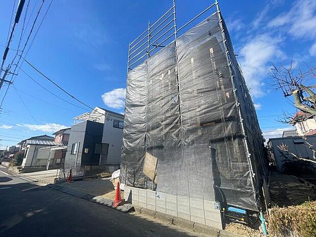 【現地外観写真】建築中のためモデルハウスで構造説明会を開催しております☆設備や構造などご説明いたします！お気軽にお問い合わせください♪