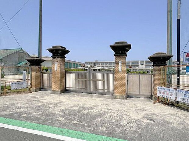 あま市立七宝小学校(約450m)