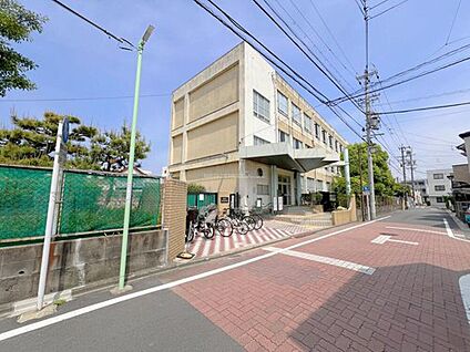名古屋市立枇杷島小学校 850m(徒歩11分)