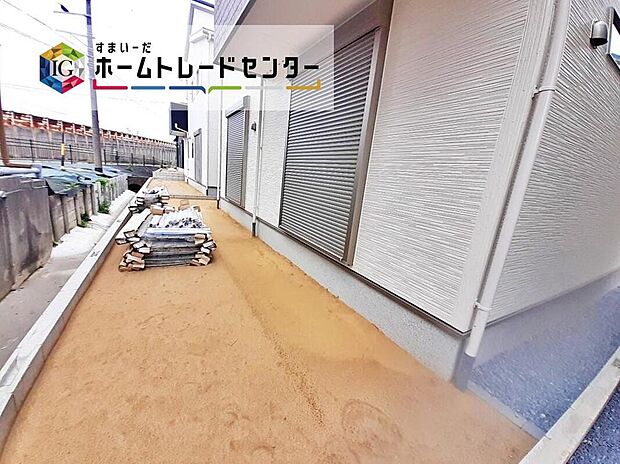 【庭】住宅性能評価取得物件。耐震等級3を取得!庭があるのでお子様にも嬉しいです♪