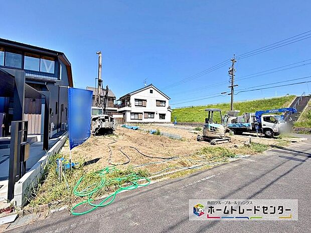 【前面道路含む現地写真】物件の陽当りや通風・仕様設備や近隣・周辺環境や街並みなど、資料には掲載していない情報が現地にはたくさんあります。ぜひ、建物だけでなく周辺環境もご確認ください!