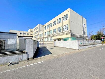 名古屋市立中小田井小学校 1500m(徒歩19分)