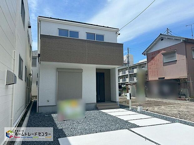 【現地外観写真】当物件のご案内につきましては、営業スタッフが丁寧に御対応します♪休日、お仕事帰りなど、ご都合に合わせていつでもご案内いたします♪周辺環境と併せて、実際に現地をご確認ください♪