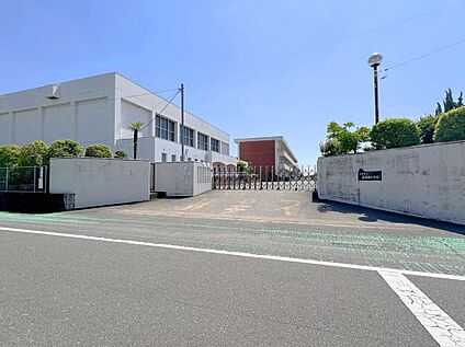 愛西市立佐屋西小学校 750ｍ(徒歩10分)