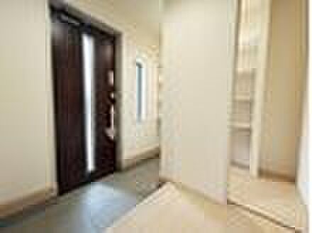 6号棟玄関土間収納