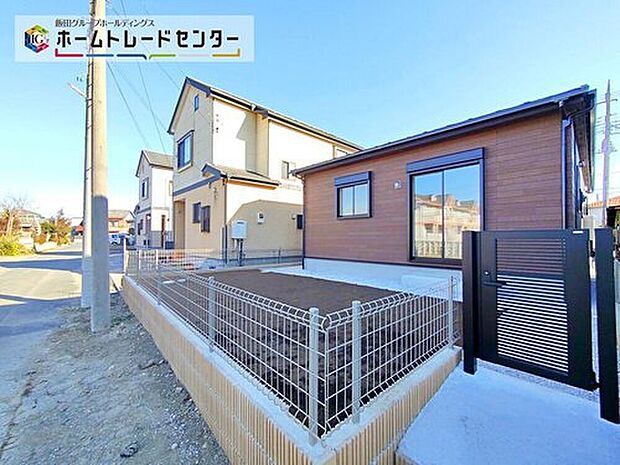 ご予約をいただければ、平日や夜間でもご案内は可能です。お仕事の形態が多様化しておりますので、決まったお時間では中々身動きが取れないお客様も多いかと思います。お気軽にお申し出ください。