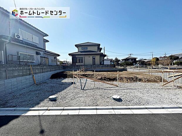 【4号棟外観】ご予約をいただければ、平日や夜間でもご案内は可能です。決まったお時間では中々身動きが取れないお客様も多いかと思います。お気軽にお申し出ください。