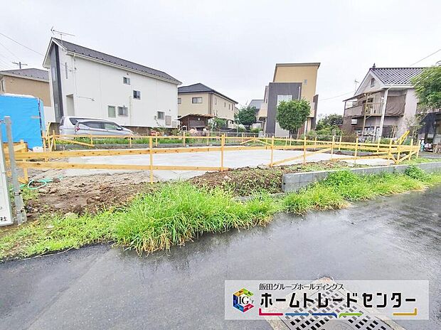 お気軽にホームトレードセンターまでお問い合わせください。 閑静な街並みの分譲地を是非現地にてご覧ください。 近隣の物件も併せてご紹介することも可能です。