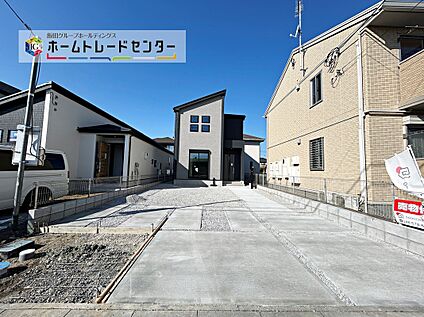 【カースペース３～４台】