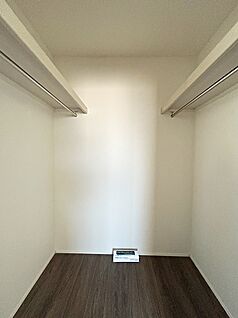 １号棟ウォークインクローゼット