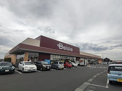 ベイシア羽生店 400m(徒歩５分)
