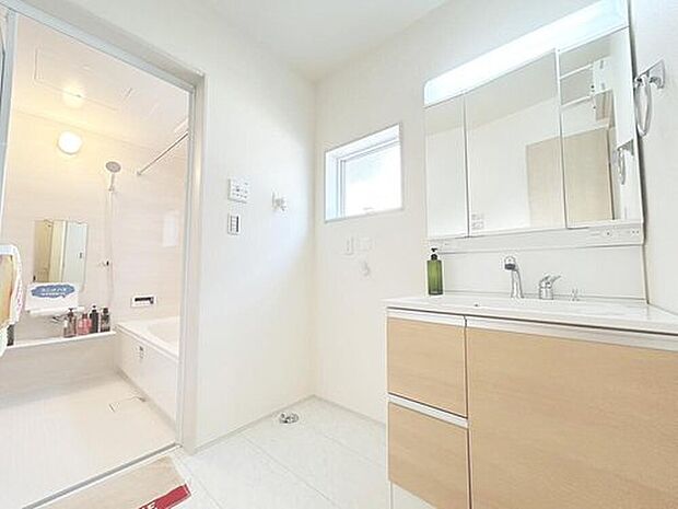 【脱衣所】1号棟